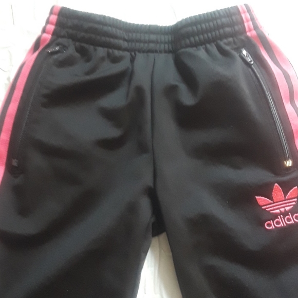 Adidas 2T black and pink stripes jumpsuit no offer - Picture 12 of 16